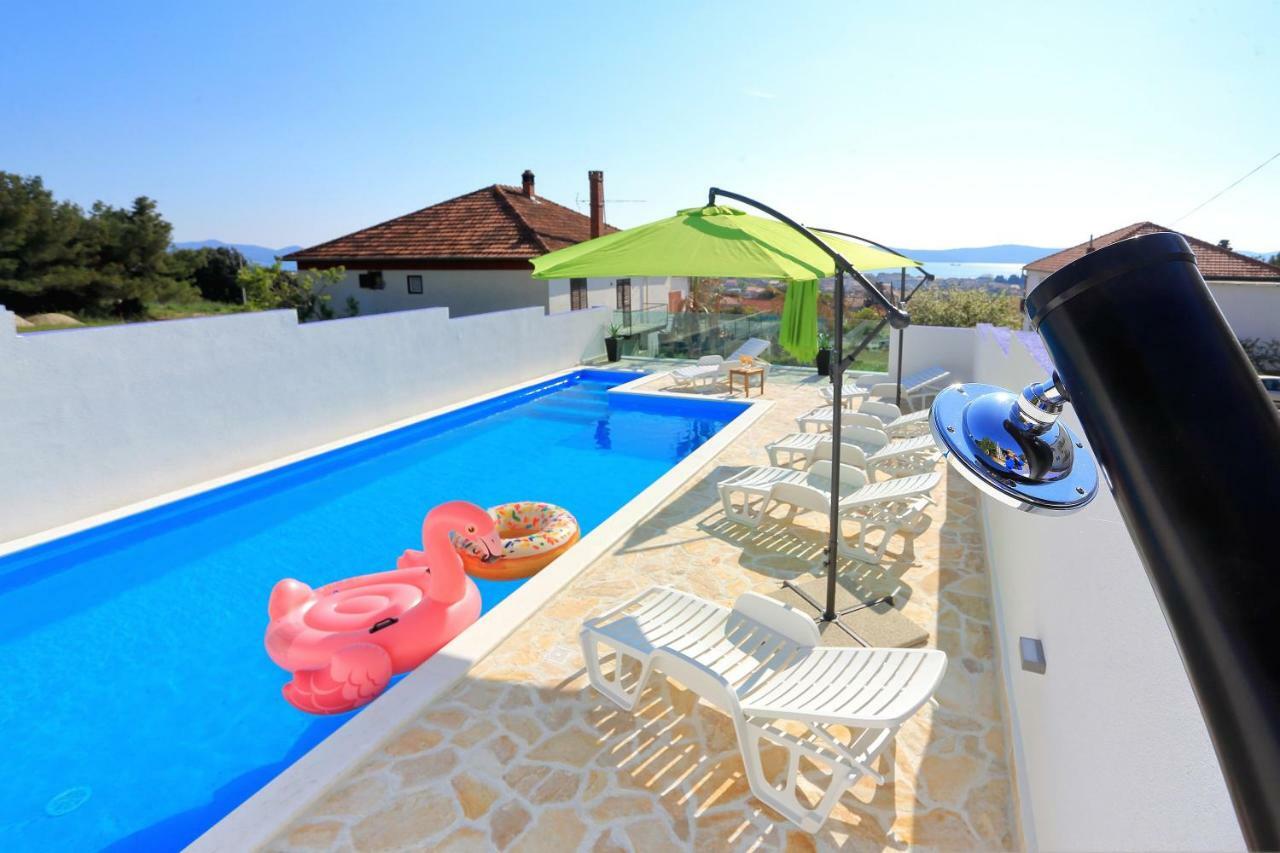 Apartment And Pool Nika Bibinje Exteriér fotografie